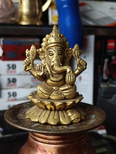 Ganesh murti brass - peetal