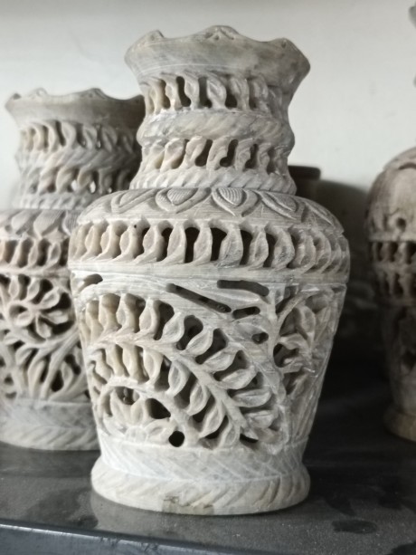 Marble pot