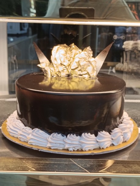 Chocolate cake 1/2 kg