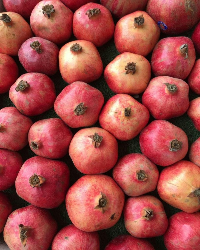 अनार (Pomegranate) 1 Kg